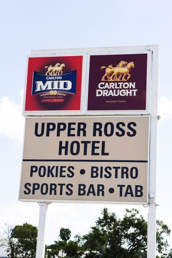 Upper Ross Hotel Townsville Exteriör bild