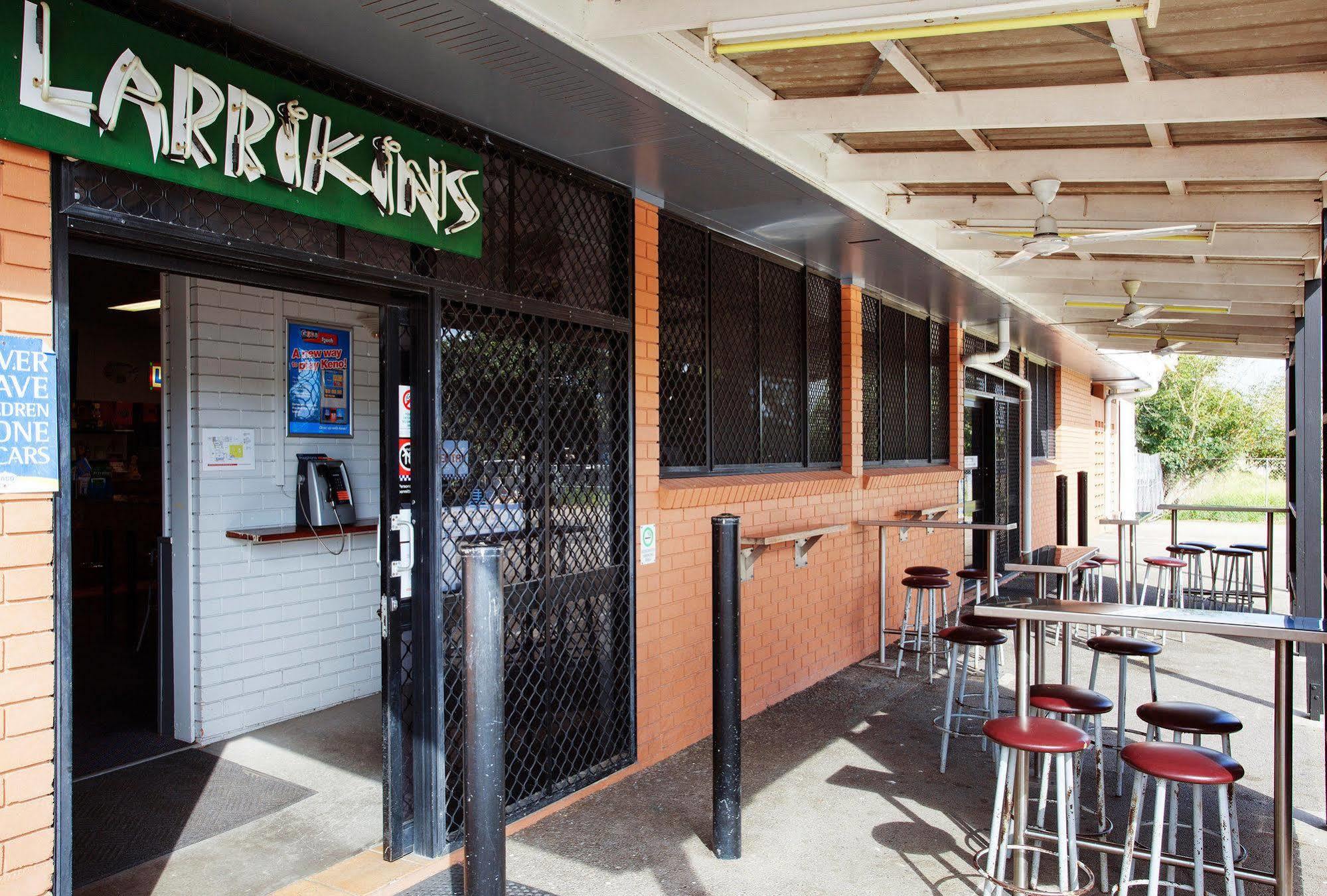 Upper Ross Hotel Townsville Exteriör bild
